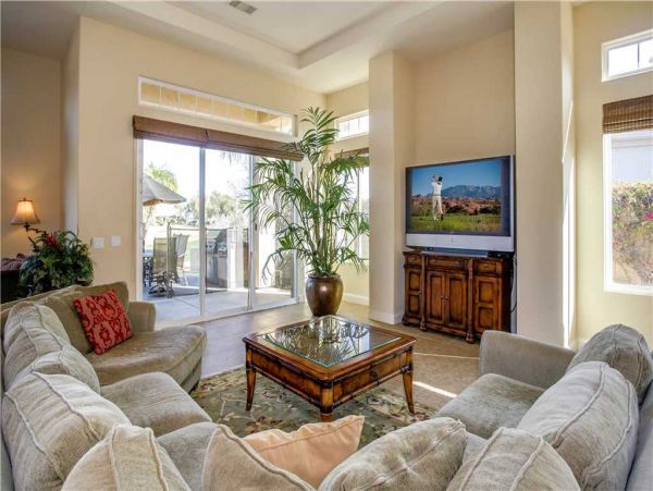 Palm Desert Home 984007