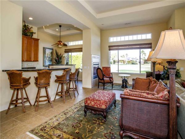 Palm Desert Home 984007