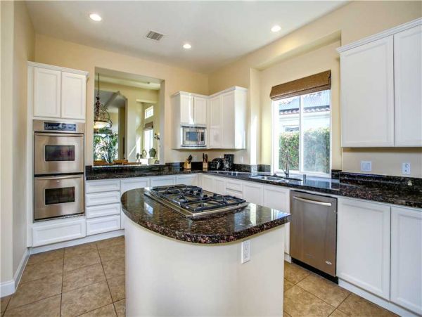 Palm Desert Home 984007