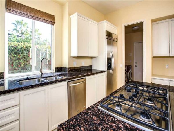 Palm Desert Home 984007