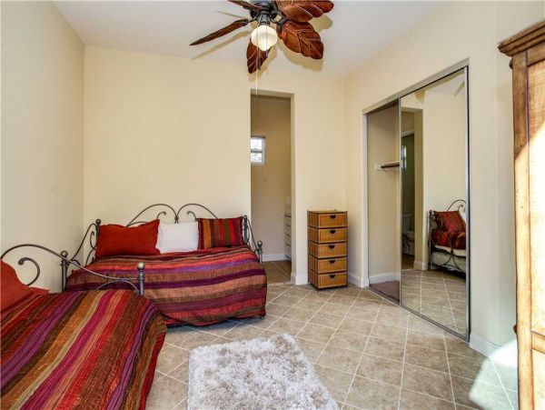 Palm Desert Home 984007