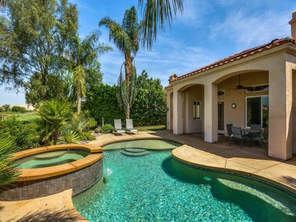 Palm Desert Home 984011