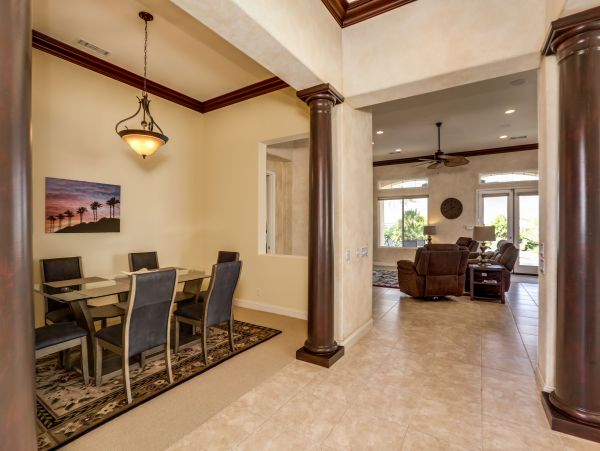 Palm Desert Home 984011