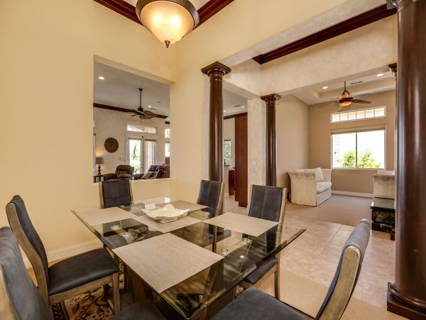 Palm Desert Home 984011