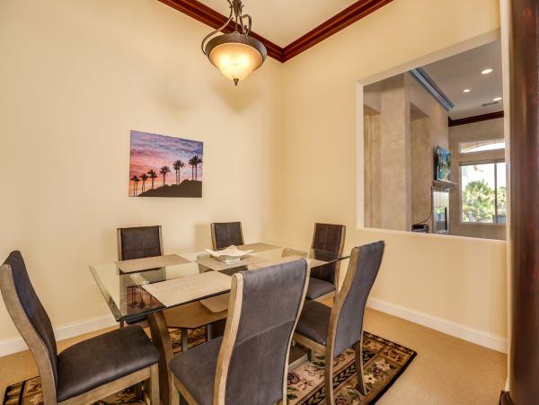 Palm Desert Home 984011