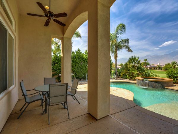 Palm Desert Home 984011