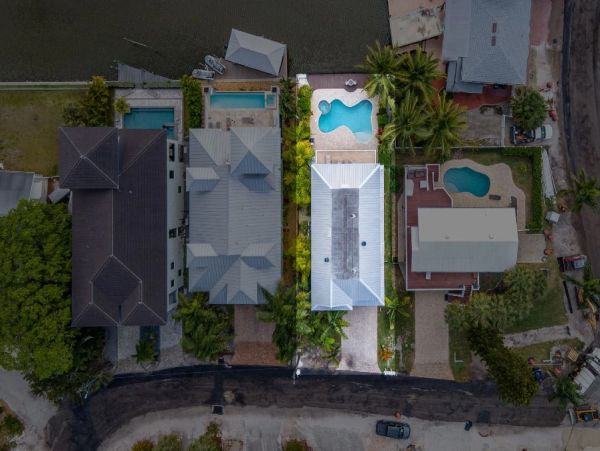Short Walk to Beach Fort Myers Vacation Home Private Pool