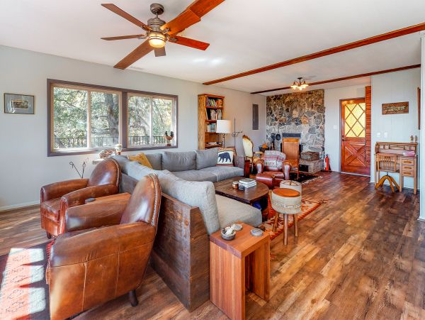 Palm Springs Home 984019