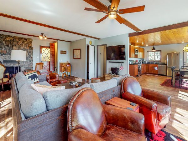 Palm Springs Home 984019