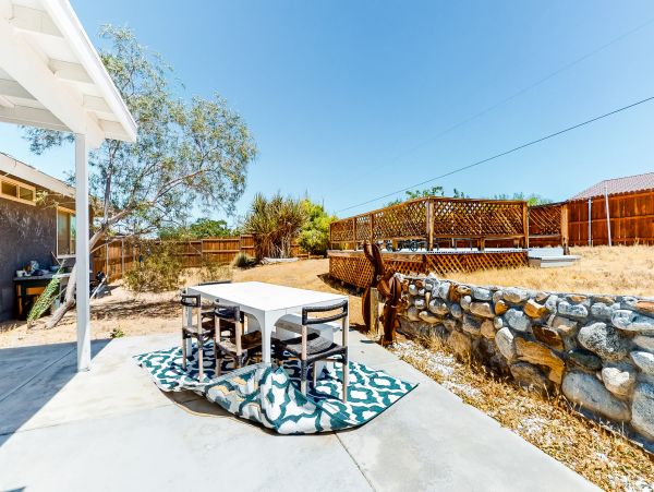 Palm Springs Home 984021