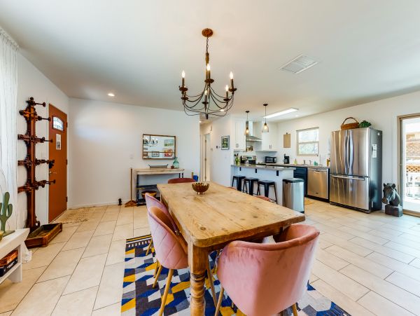 Palm Springs Home 984021