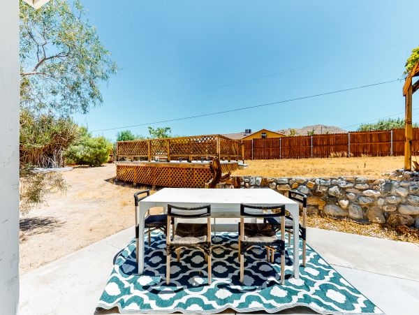 Palm Springs Home 984021