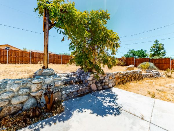 Palm Springs Home 984021