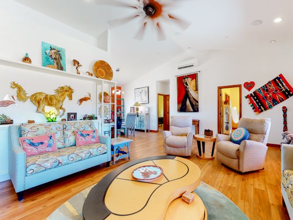 Palm Springs Home 984022