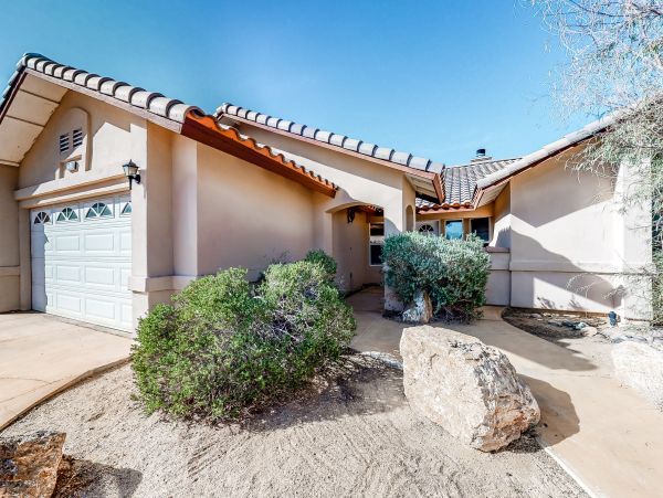 Palm Springs Home 984023