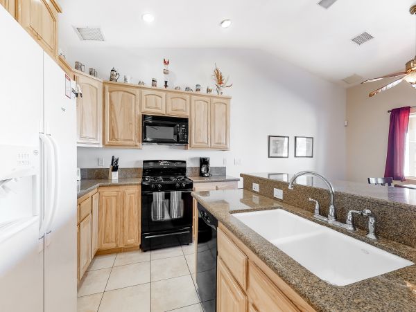 Palm Springs Home 984023