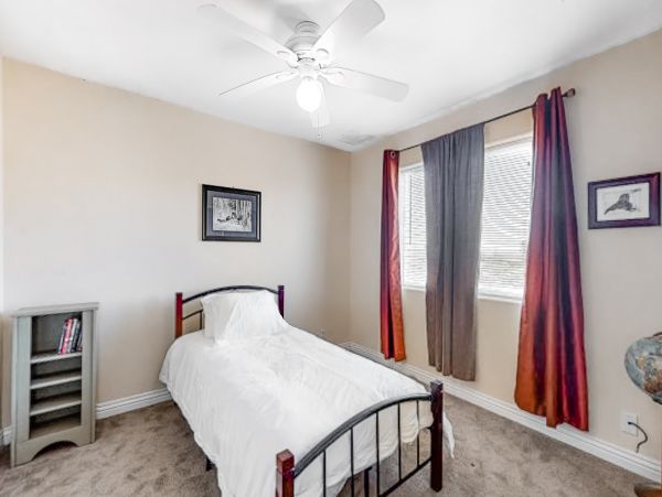 Palm Springs Home 984023