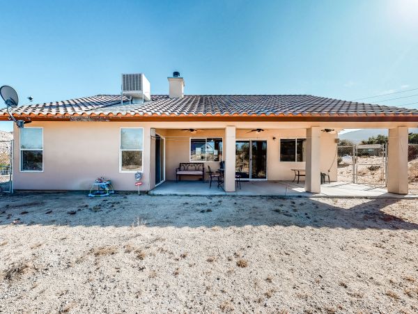 Palm Springs Home 984023