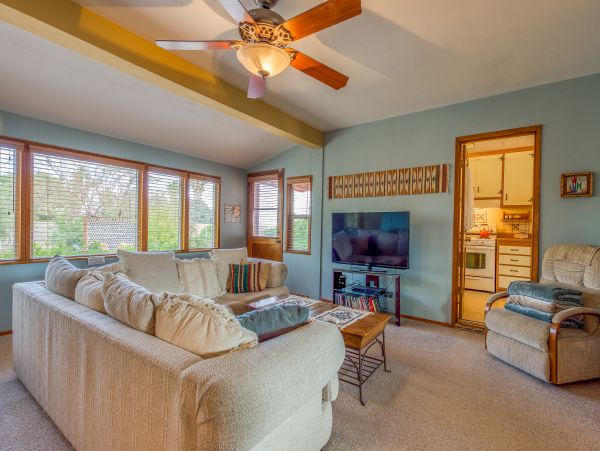 Palm Springs Home 984024