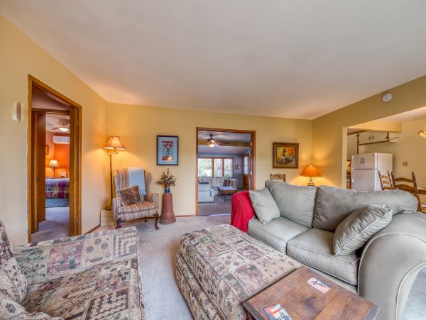 Palm Springs Home 984024