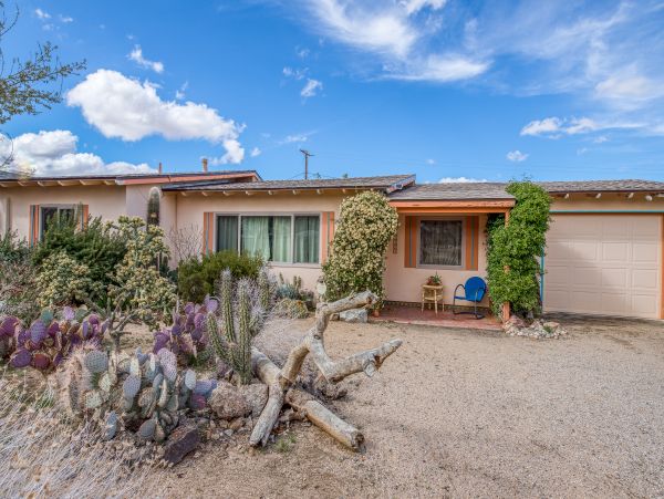 Palm Springs Home 984024