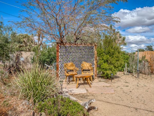 Palm Springs Home 984024