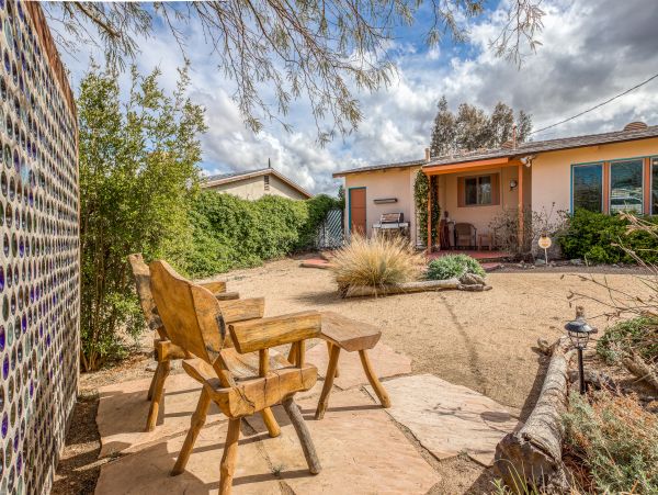 Palm Springs Home 984024