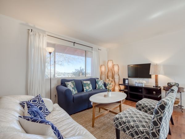 Palm Springs Home 984025