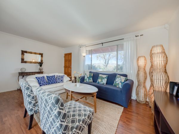 Palm Springs Home 984025
