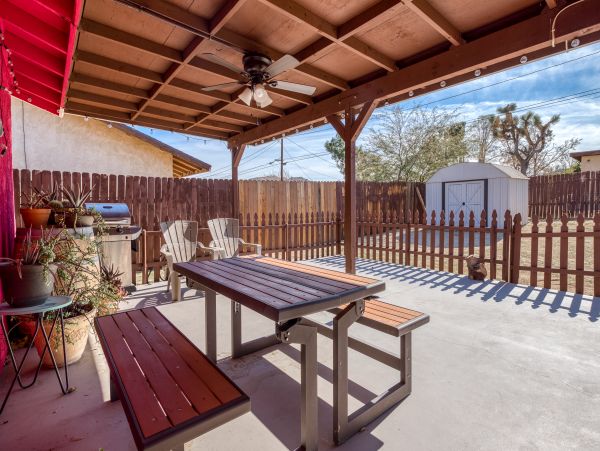 Palm Springs Home 984025