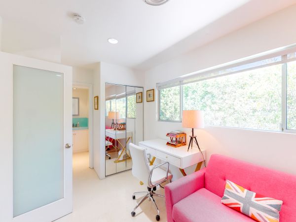 Palm Springs Home 984028