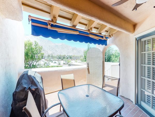 Palm Springs Home 984030