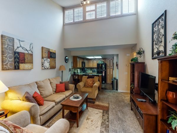 Palm Springs Home 984030