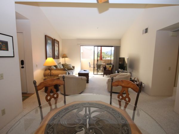 Palm Springs Home 984033