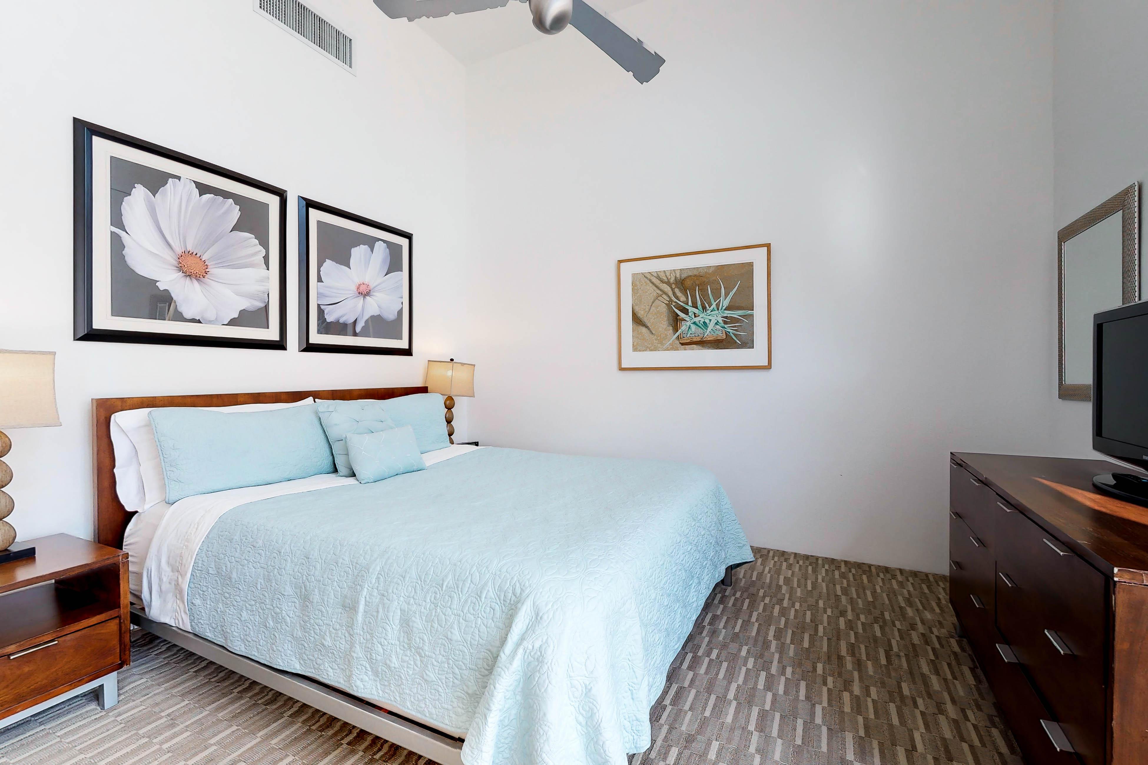 Palm Springs Home 984034