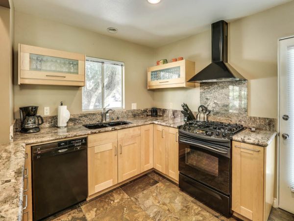 Palm Springs Home 984035