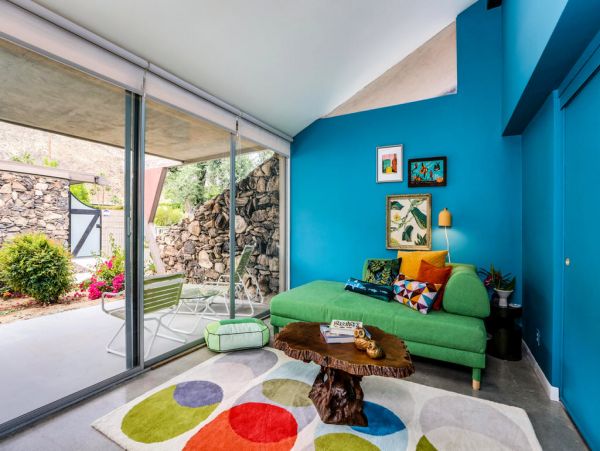 Palm Springs Home 984038