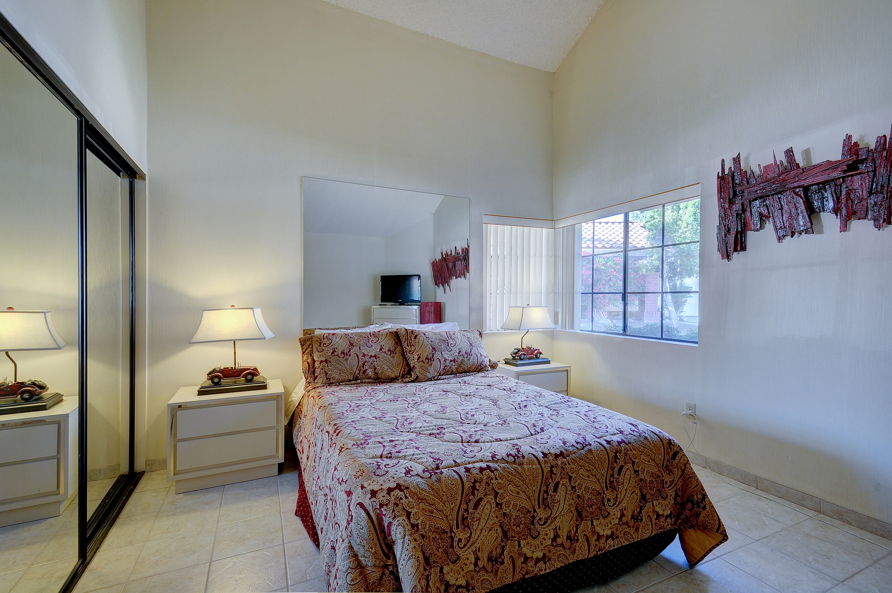 Palm Springs Home 984039