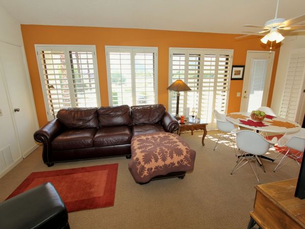 Palm Springs Home 984044