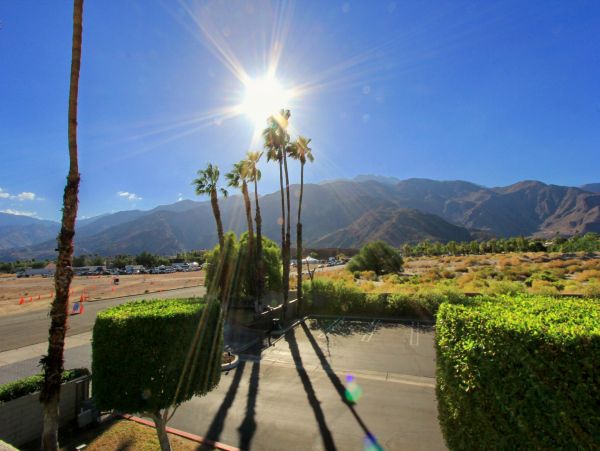 Palm Springs Home 984044