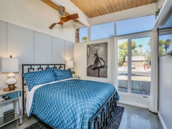 Four Bedrooms Designer Home With Private Pool and Hot Tub