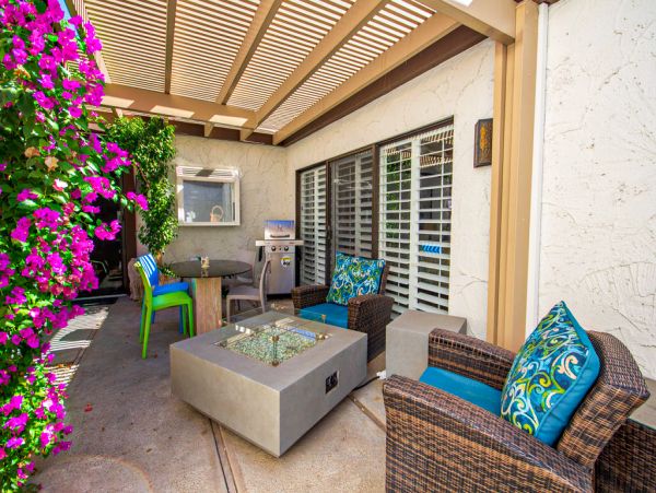 Palm Springs Home 984050