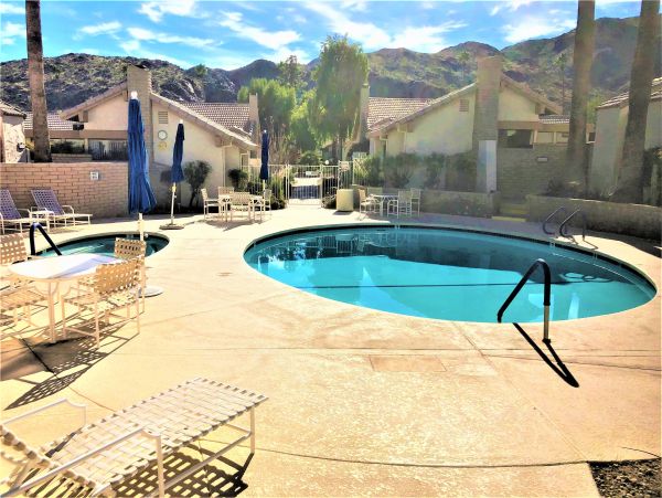 Palm Springs Home 984050