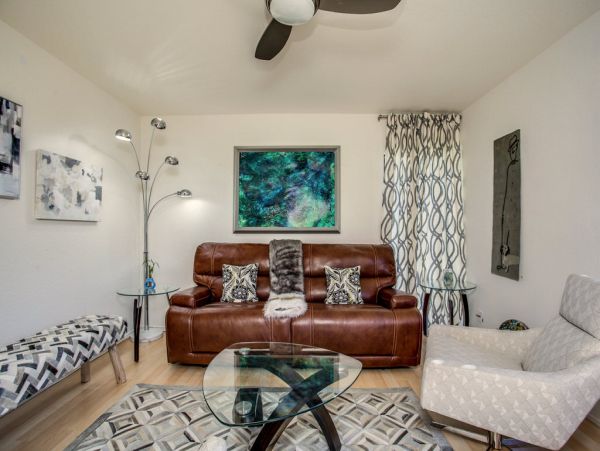 Palm Springs Home 984051