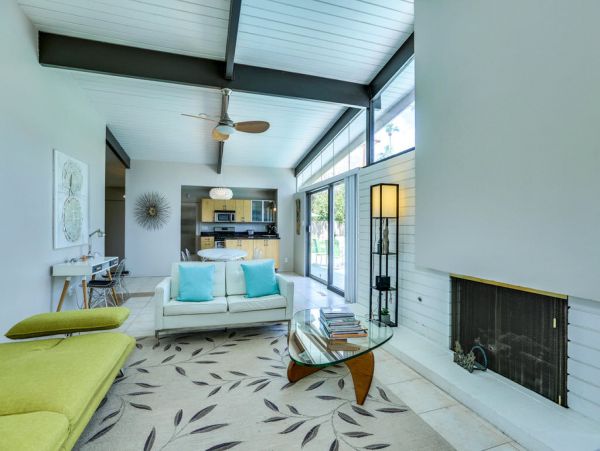 Palm Springs Home 984056