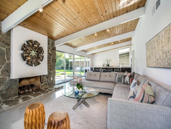 Palm Springs Home 984057