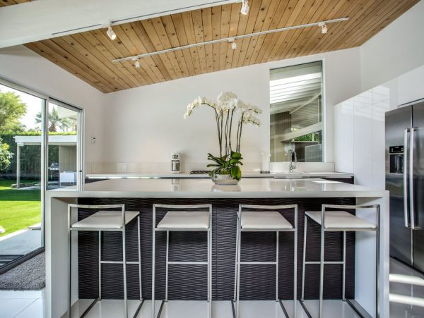 Palm Springs Home 984057