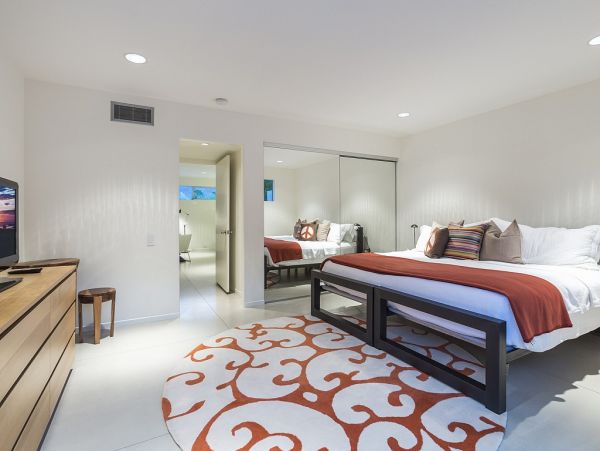 Palm Springs Home 984059
