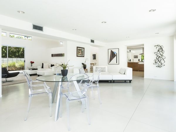 Palm Springs Home 984059