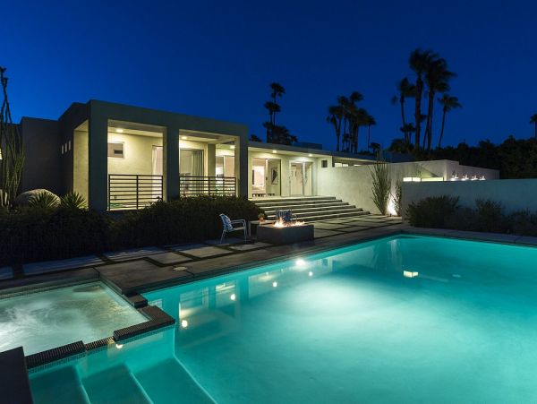 Palm Springs Home 984059